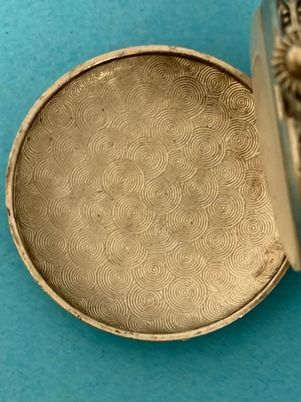 Vintage Decorative Milan Quartz Pocket Watch Japan Movement For Parts Repair